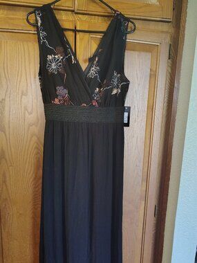 NWT Anthropologie Lapis Sleeveless V Neck Midi Dress Womens Sz M Black Floral